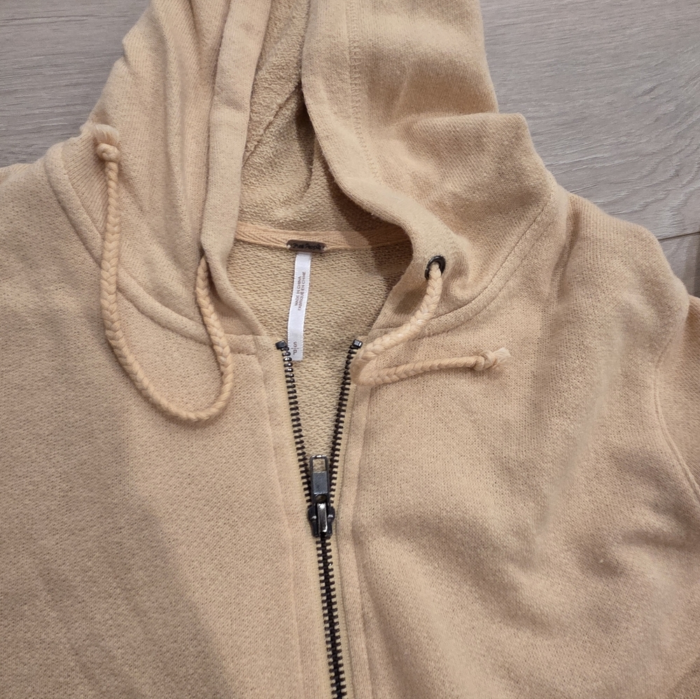 Free People Hooded Top - Picture 5 of 9
